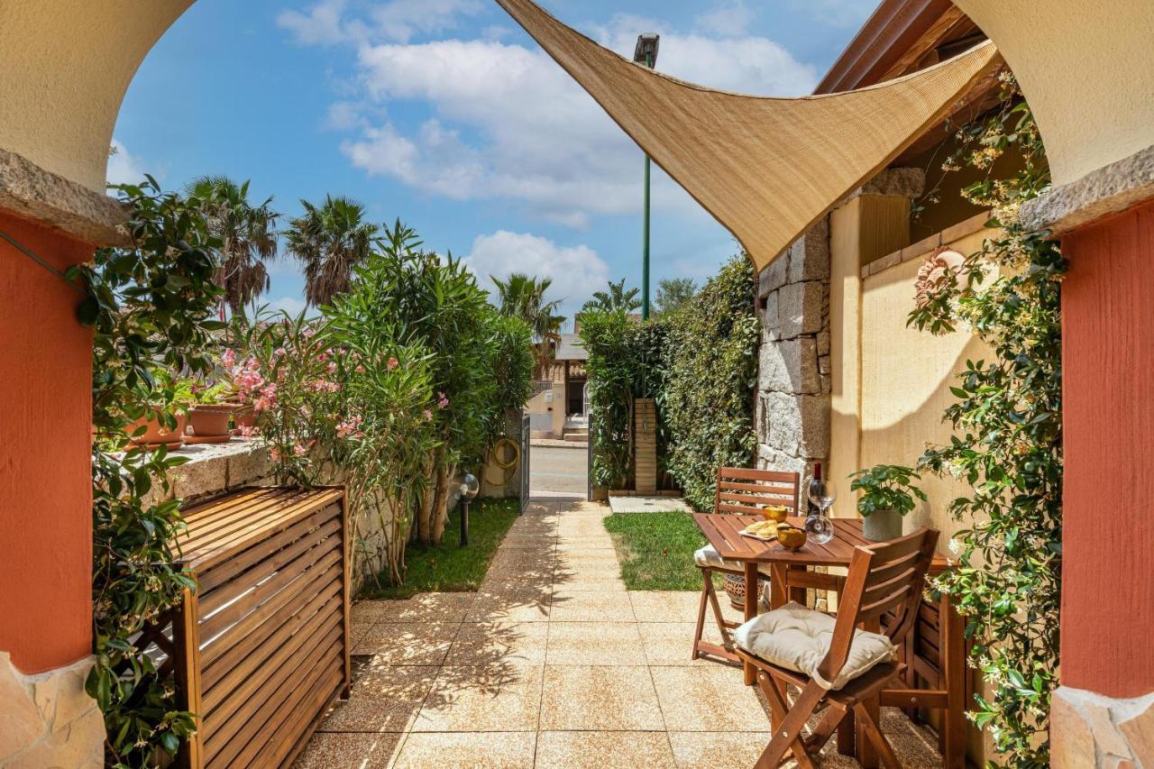 Casa Vacanze Raggio Di Luna Villasimius Bagian luar foto