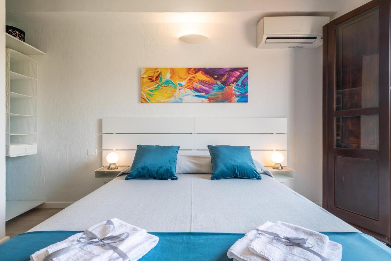 Casa Vacanze Raggio Di Luna Villasimius Bagian luar foto
